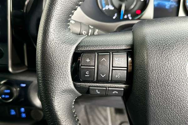 2022 Toyota Hilux ROGUE (4x4) 6 SPEAKER GUN126R 4X4