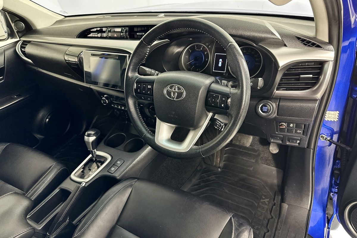 2019 Toyota HILUX SR5 (4x4) GUN126R MY19 4X4
