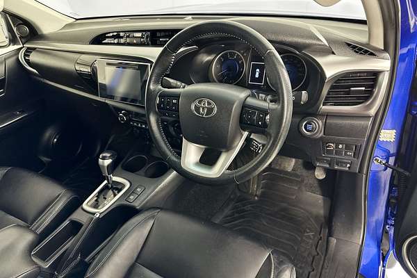 2019 Toyota HILUX SR5 (4x4) GUN126R MY19 4X4