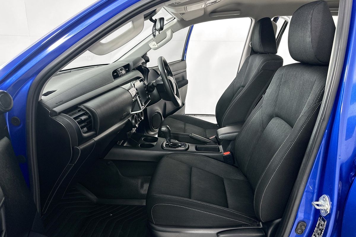 2023 Toyota HILUX SR HI-RIDER (4x2) GUN136R REAR WHEEL DRIVE