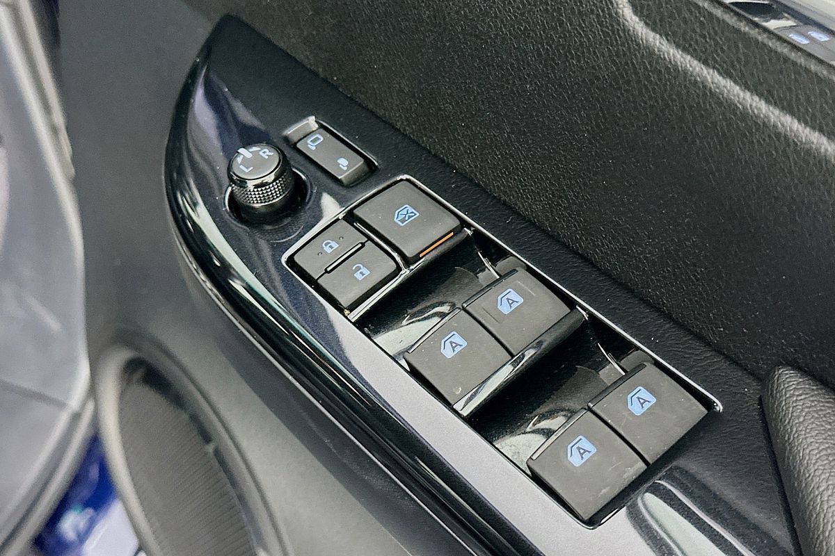2024 Toyota HILUX Rogue 48V GUN126R 4X4