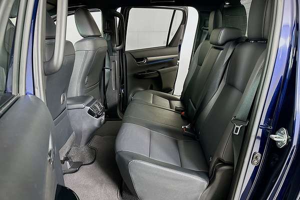 2024 Toyota HILUX Rogue 48V GUN126R 4X4