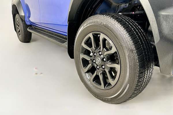 2022 Toyota Hilux ROGUE (4x4) 6 SPEAKER GUN126R 4X4