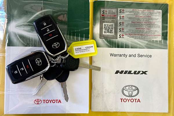 2019 Toyota HILUX SR5 (4x4) GUN126R MY19 4X4