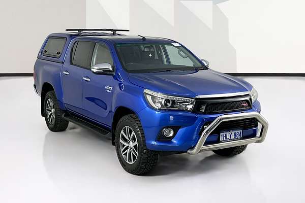 2017 Toyota HILUX SR5 (4x4) GUN126R 4X4