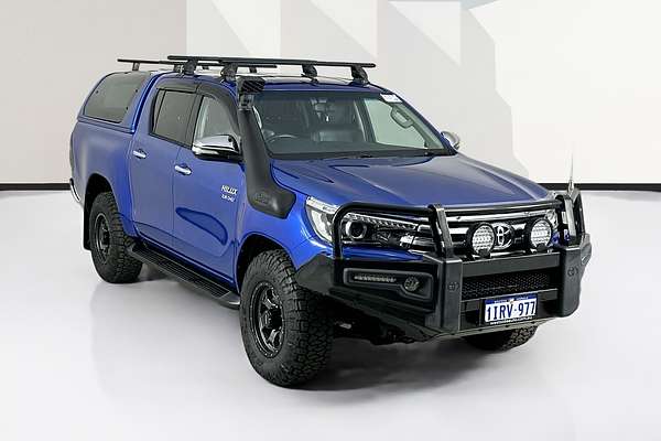 2017 Toyota HILUX SR5 (4x4) GUN126R 4X4