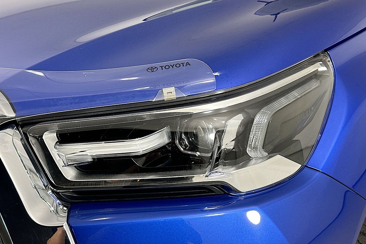 2020 Toyota HILUX SR5 (4x4) GUN126R FACELIFT 4X4