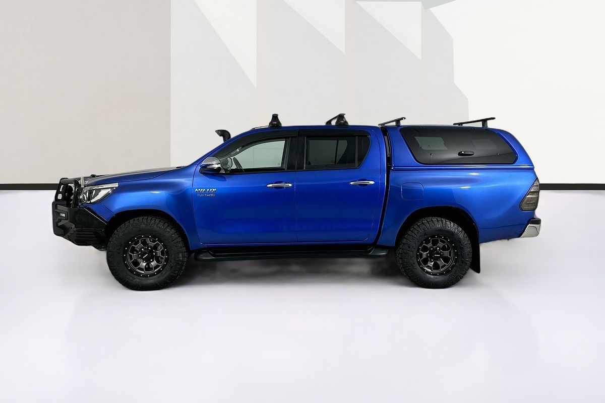 2017 Toyota HILUX SR5 (4x4) GUN126R 4X4