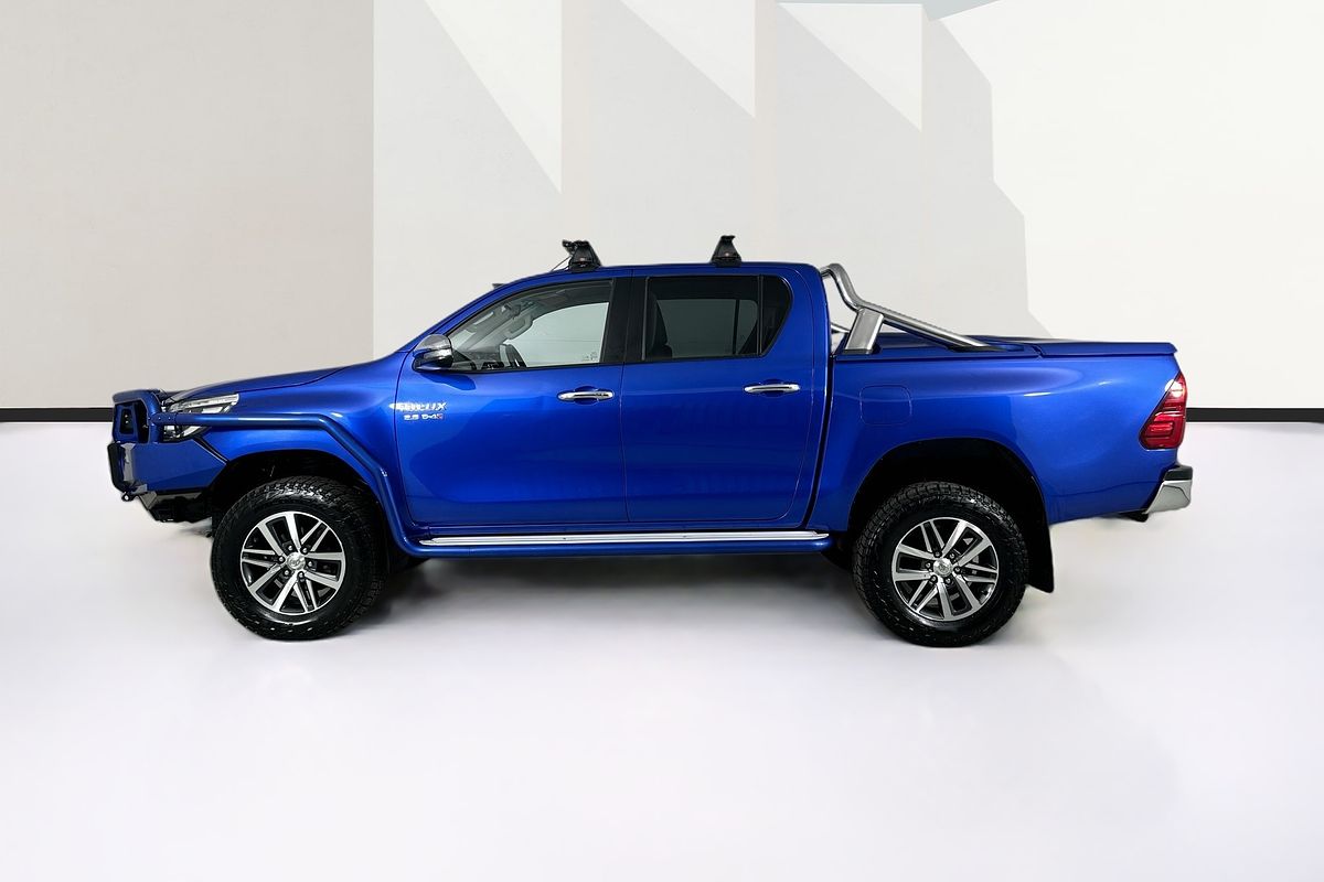 2016 Toyota HILUX SR5 (4x4) GUN126R 4X4