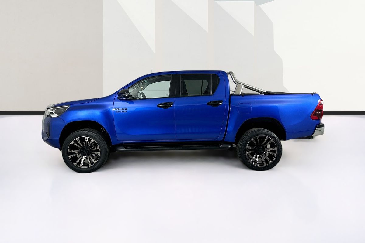 2020 Toyota HILUX SR5 (4x4) GUN126R FACELIFT 4X4
