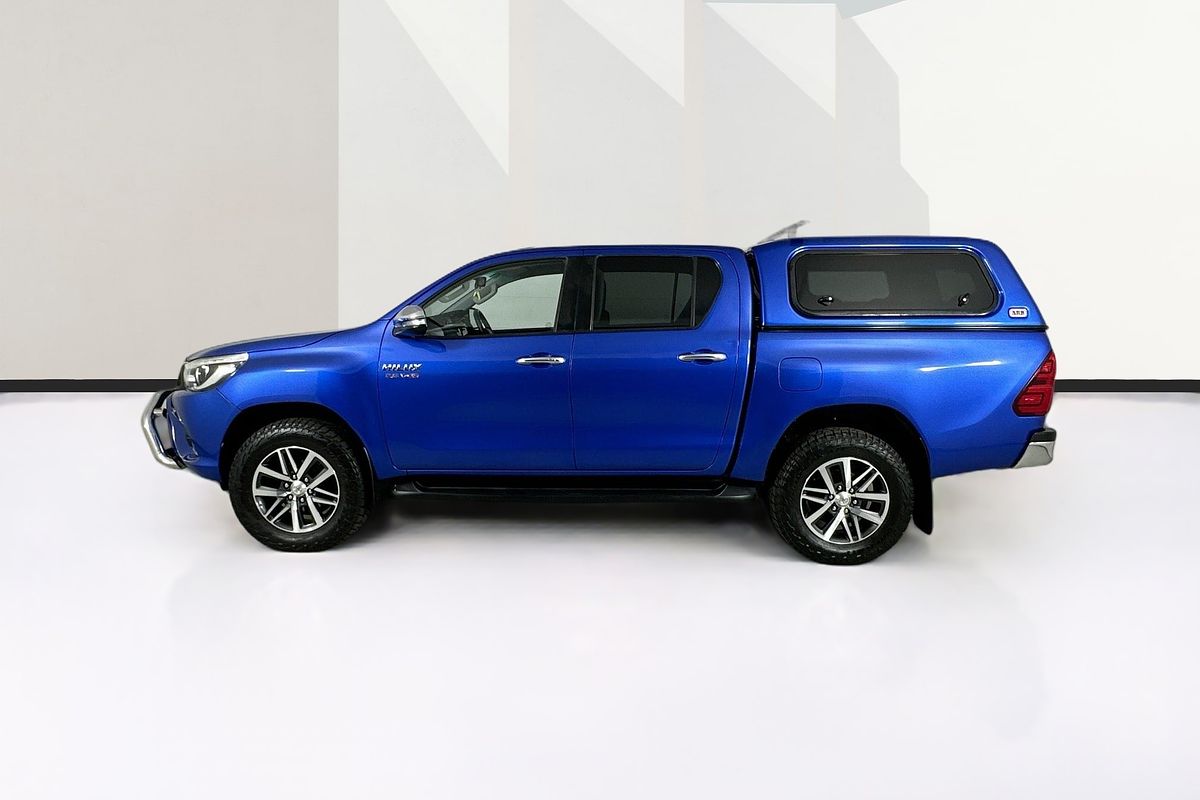 2017 Toyota HILUX SR5 (4x4) GUN126R 4X4