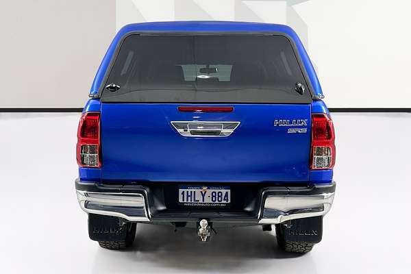 2017 Toyota HILUX SR5 (4x4) GUN126R 4X4