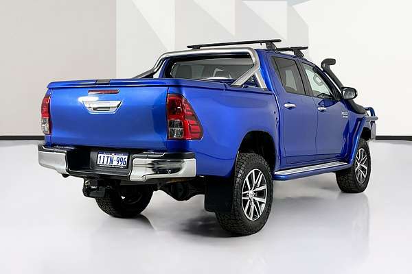 2016 Toyota HILUX SR5 (4x4) GUN126R 4X4