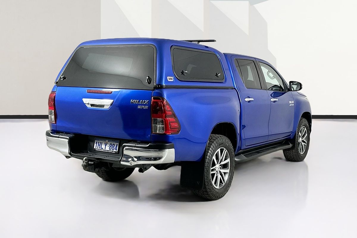 2017 Toyota HILUX SR5 (4x4) GUN126R 4X4