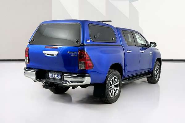 2017 Toyota HILUX SR5 (4x4) GUN126R 4X4