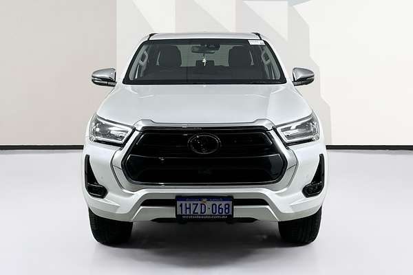 2023 Toyota HILUX SR5 (4x4) GUN126R 4X4