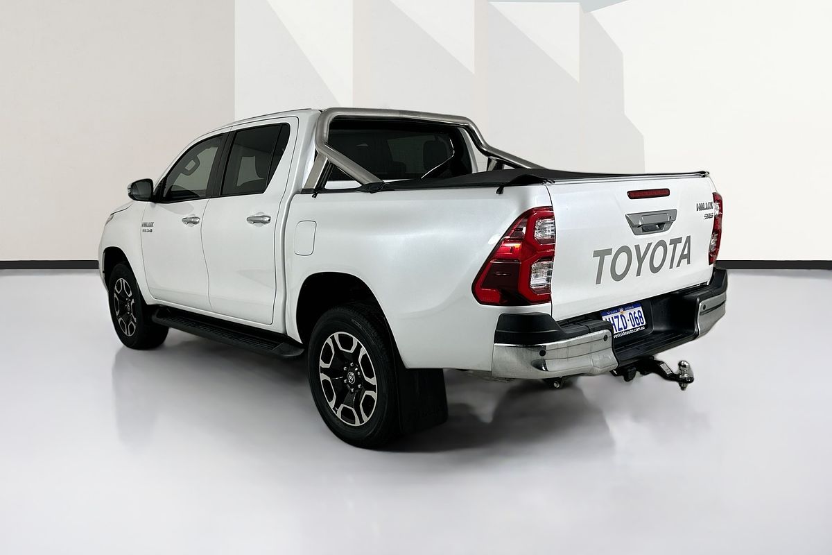 2023 Toyota HILUX SR5 (4x4) GUN126R 4X4