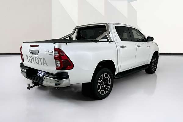 2023 Toyota HILUX SR5 (4x4) GUN126R 4X4