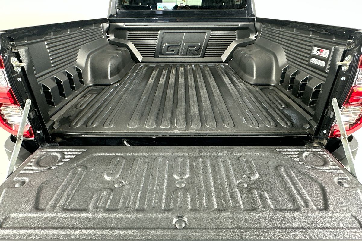 2024 Toyota HILUX GR-SPORT (4x4) GUN126R 4X4