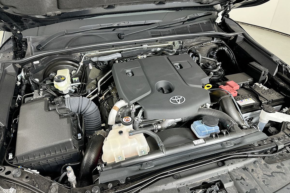 2024 Toyota HILUX GR-SPORT (4x4) GUN126R 4X4