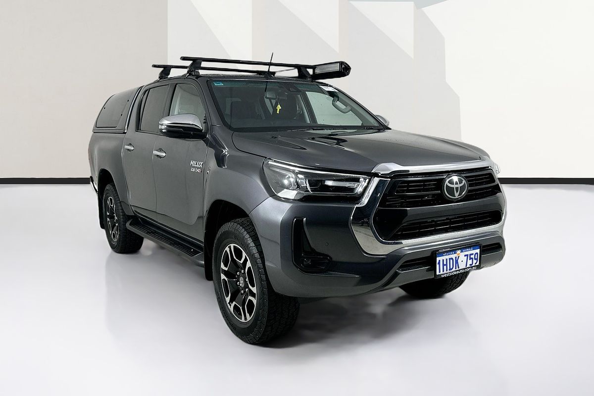 2020 Toyota HILUX SR5 (4x4) GUN126R FACELIFT 4X4
