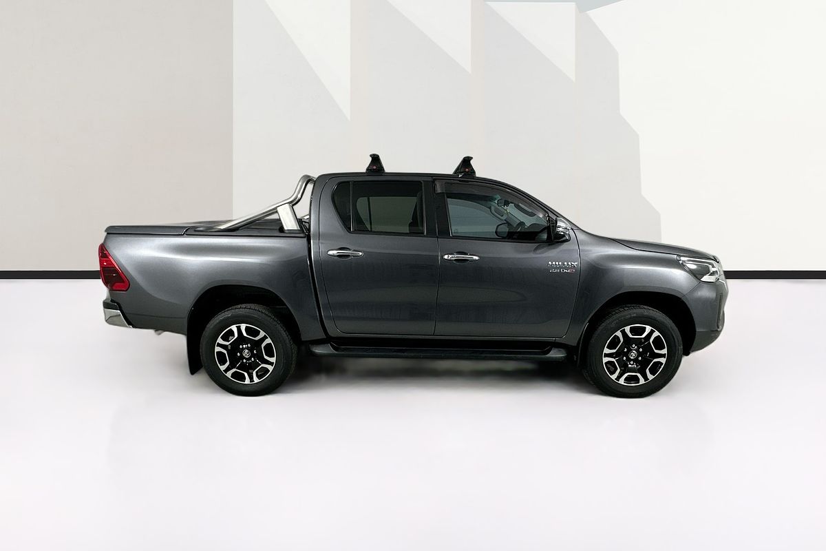 2022 Toyota HILUX SR5 GUN126R 4X4