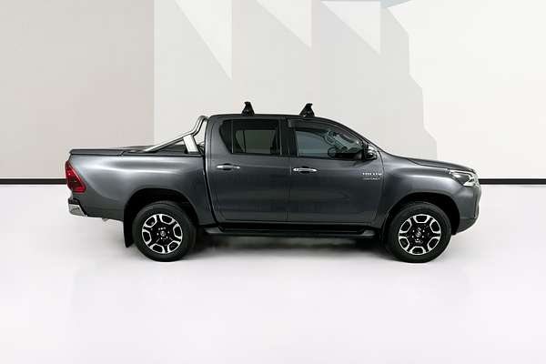 2022 Toyota HILUX SR5 GUN126R 4X4