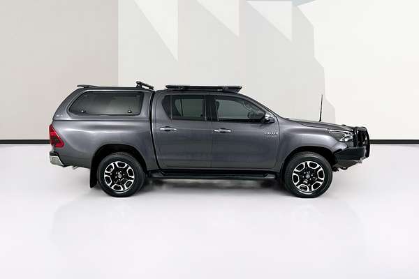 2022 Toyota HILUX SR5 (4x4) GUN126R 4X4