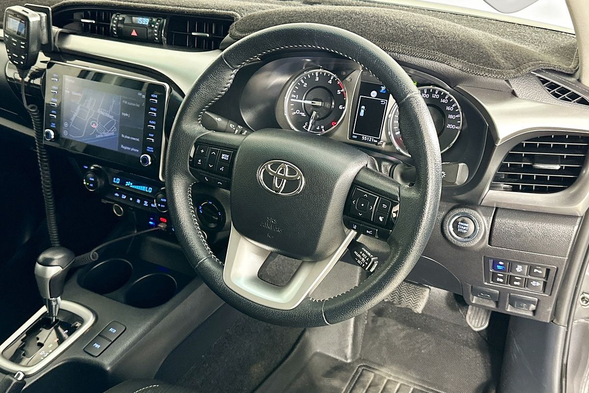 2022 Toyota HILUX SR5 (4x4) GUN126R 4X4
