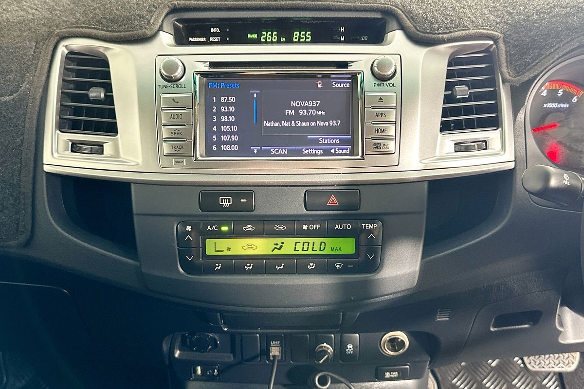 2015 Toyota HILUX SR5 (4x4) KUN26R MY14 4X4