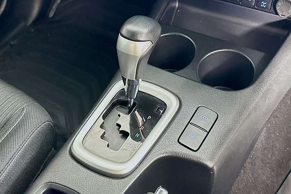 2022 Toyota HILUX SR5 GUN126R 4X4