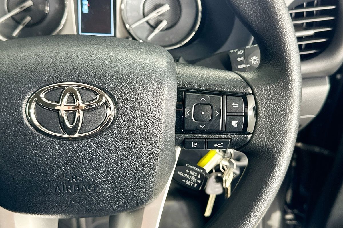2024 Toyota HILUX SR (4x4) GUN126R 4X4