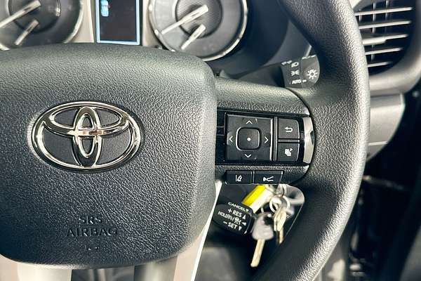 2024 Toyota HILUX SR (4x4) GUN126R 4X4