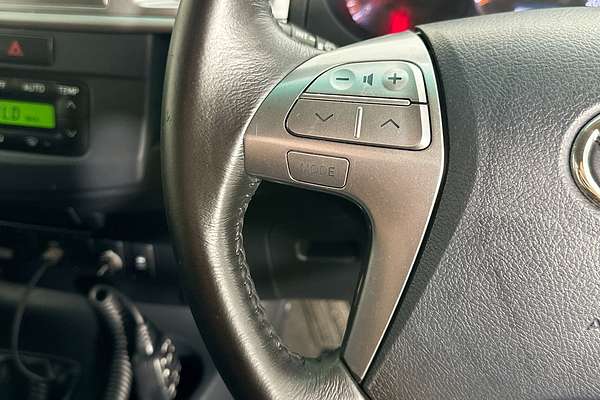 2015 Toyota HILUX SR5 (4x4) KUN26R MY14 4X4