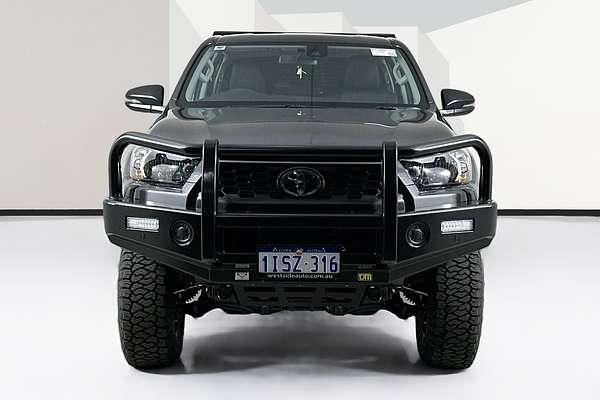 2025 Toyota HILUX SR 48V (4x4) GUN126R RC 4X4
