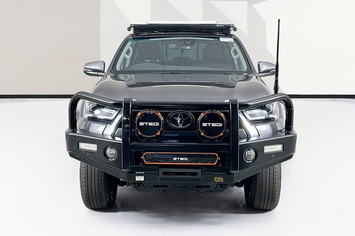 2022 Toyota HILUX SR5 (4x4) GUN126R 4X4