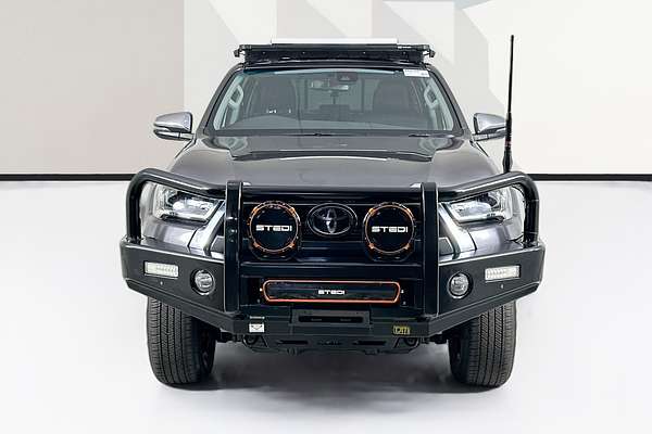 2022 Toyota HILUX SR5 (4x4) GUN126R 4X4