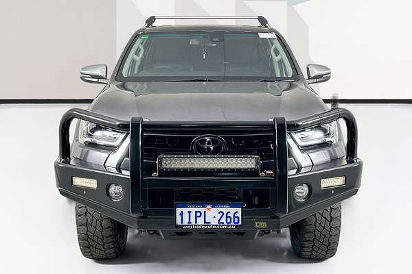 2022 Toyota HILUX SR5 (4x4) GUN126R 4X4