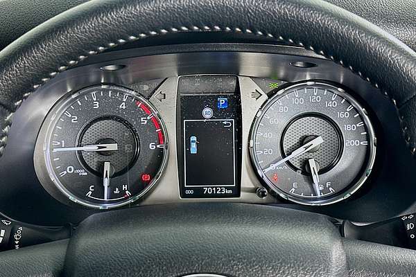 2022 Toyota HILUX SR5 GUN126R 4X4
