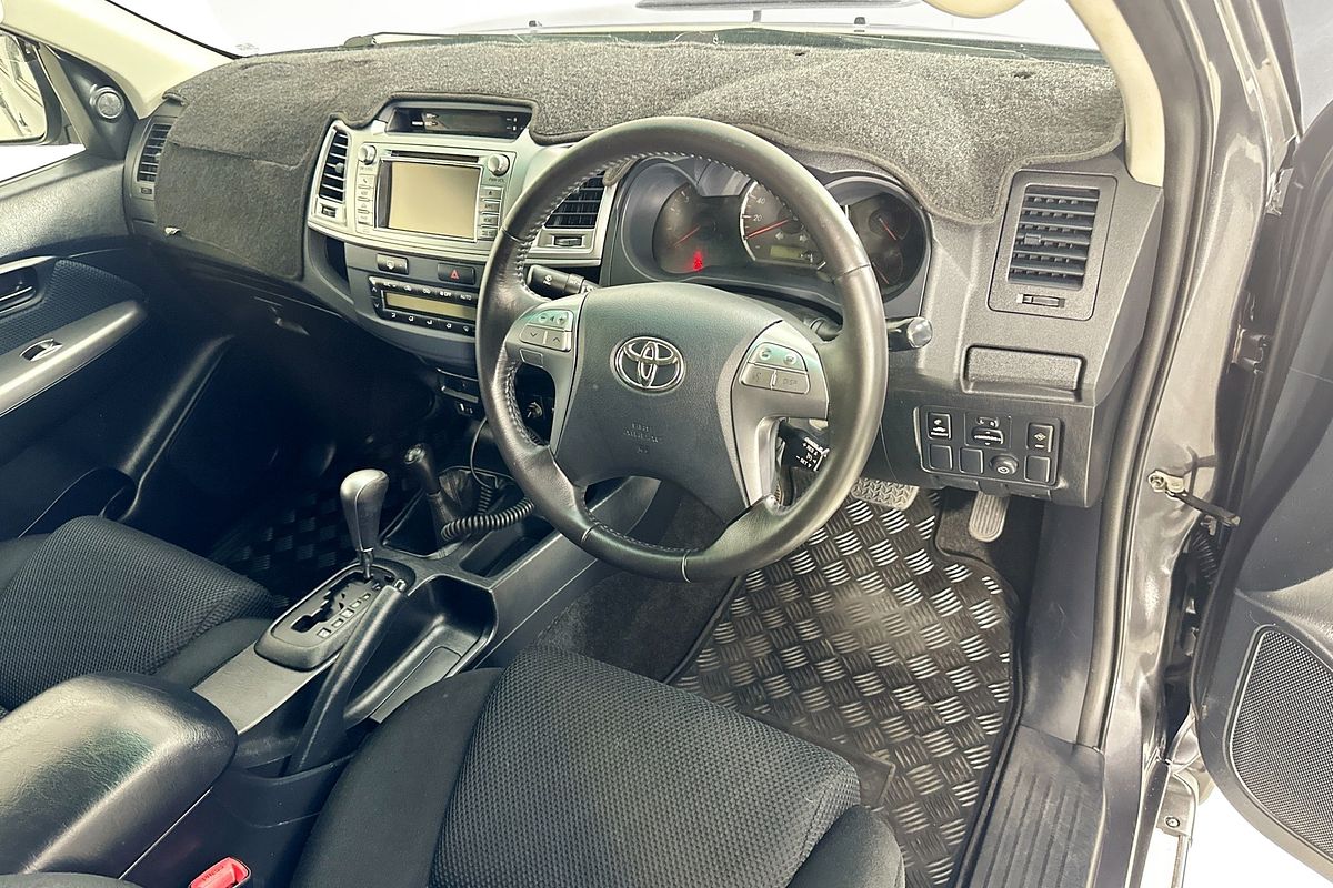 2015 Toyota HILUX SR5 (4x4) KUN26R MY14 4X4