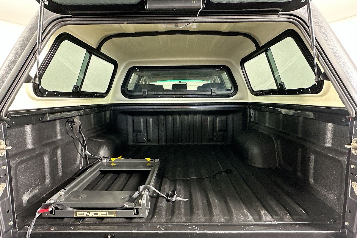 2015 Toyota HILUX SR5 (4x4) KUN26R MY14 4X4