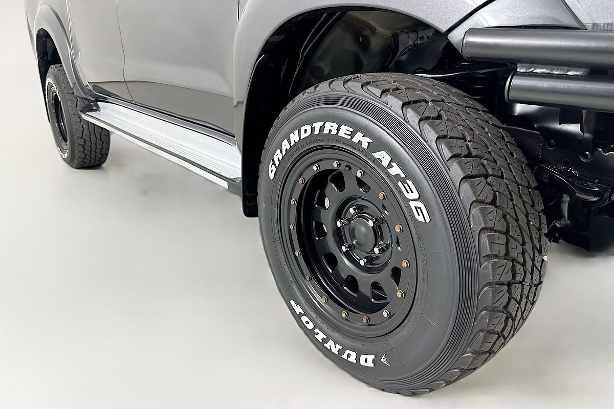 2015 Toyota HILUX SR5 (4x4) KUN26R MY14 4X4