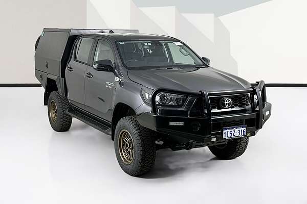 2025 Toyota HILUX SR 48V (4x4) GUN126R RC 4X4