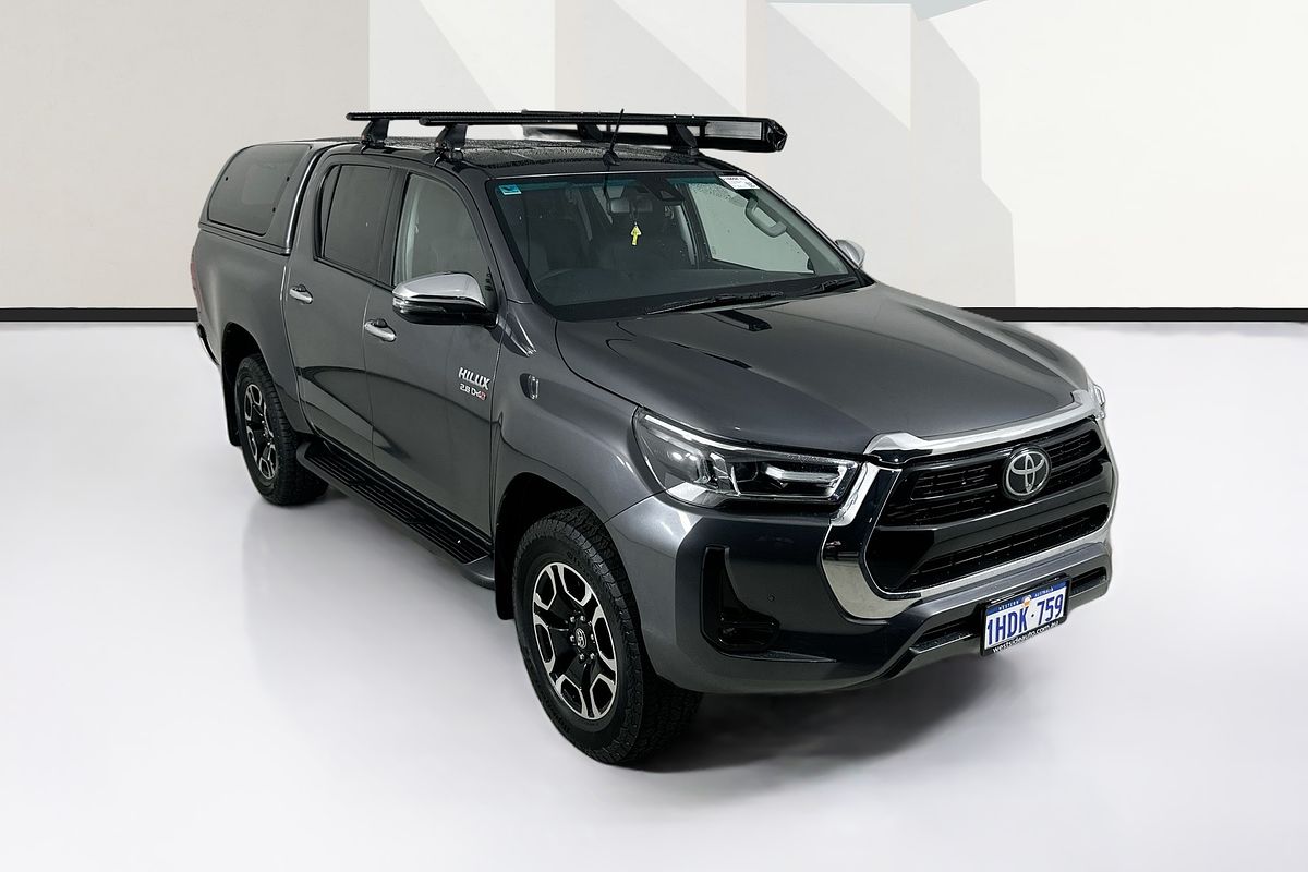 2020 Toyota HILUX SR5 (4x4) GUN126R FACELIFT 4X4