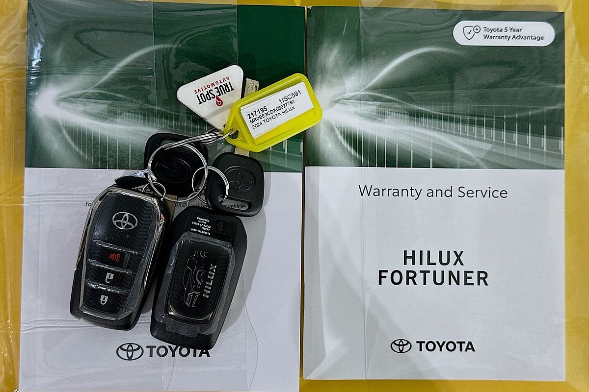 2024 Toyota HILUX ROGUE 48V (4x4) GUN126R 4X4