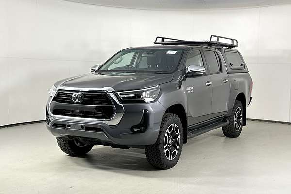 2022 Toyota HILUX SR5 (4x4) GUN126R 4X4