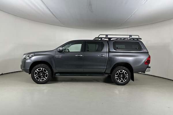 2022 Toyota HILUX SR5 (4x4) GUN126R 4X4