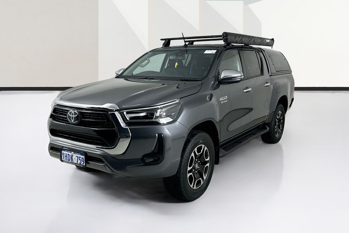 2020 Toyota HILUX SR5 (4x4) GUN126R FACELIFT 4X4