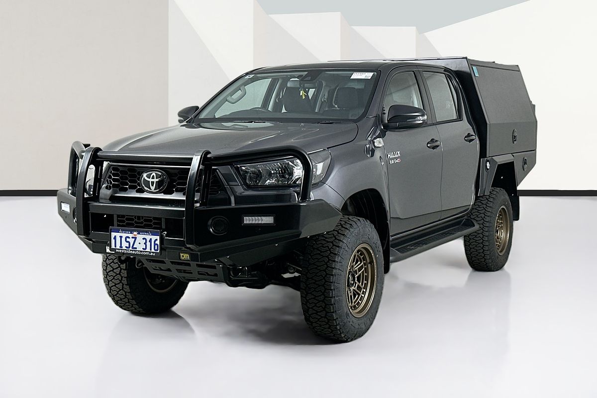 2025 Toyota HILUX SR 48V (4x4) GUN126R RC 4X4