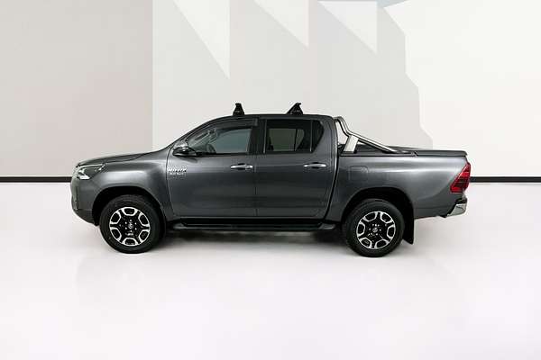 2022 Toyota HILUX SR5 GUN126R 4X4